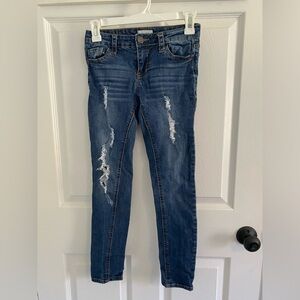 Ripped skinny jeans